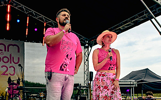 Jam session w szczerym polu. „Festiwal okraszony występem gwiazdy” Jam session w szczerym polu. „Festiwal okraszony występem gwiazdy”